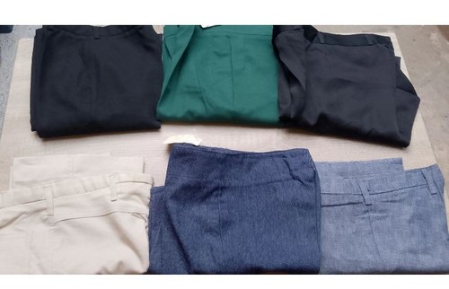 Stock pantaloni a zampa - ,